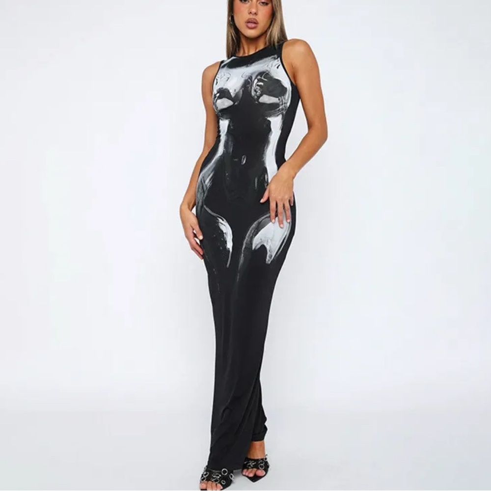 White Fox Boutique Monochrome Maxi Dress